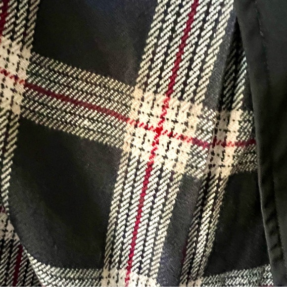 NWT LONDON FOG Classic Black Belted Flannel Lined Trench Coat—SZ. 16 - Picture 17 of 17